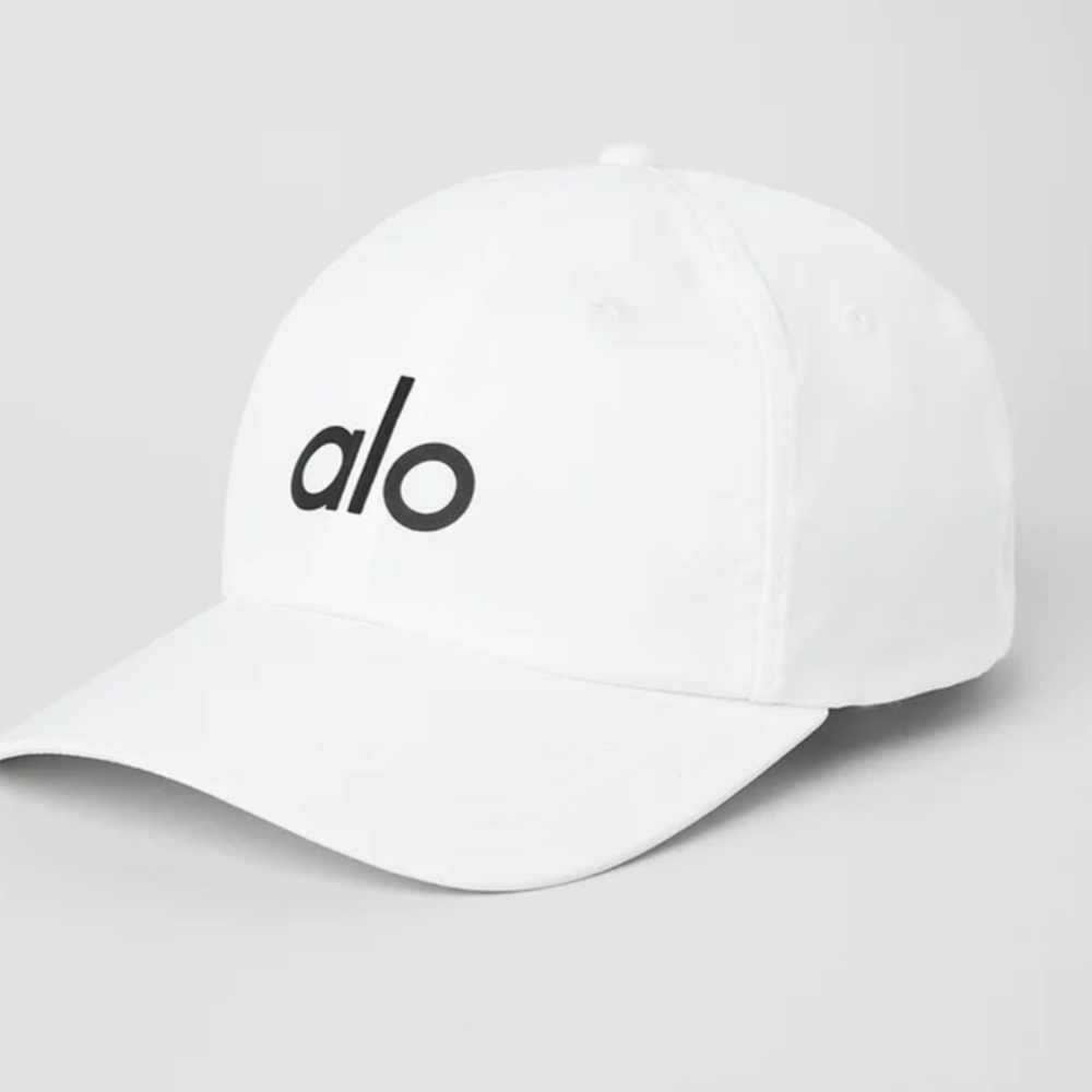 ALO NWT off duty cap White